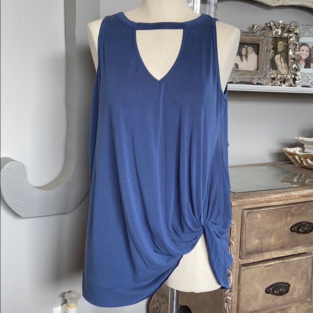 Blue cut-out stretchy top